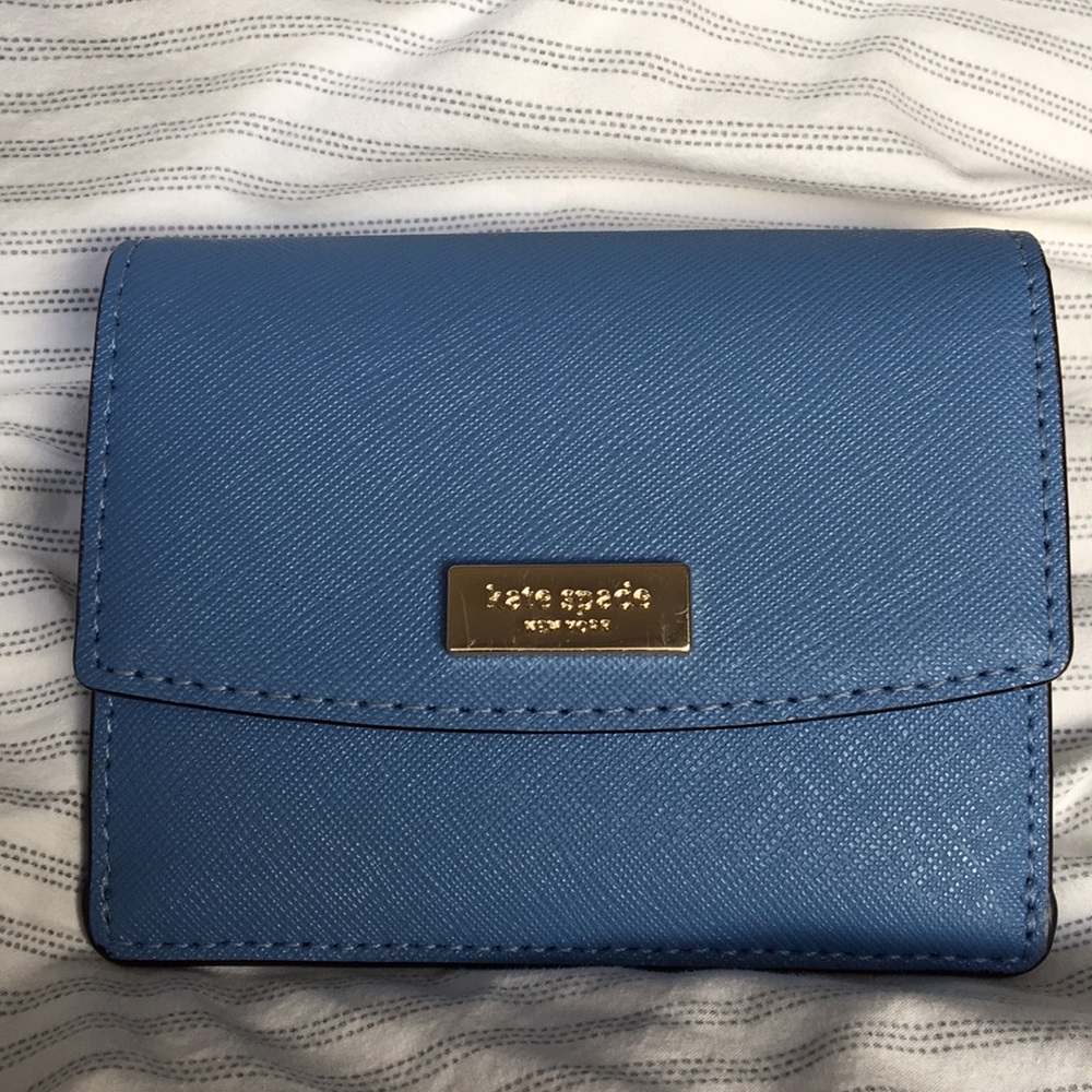Kate spade petty laurel way mini wallet
